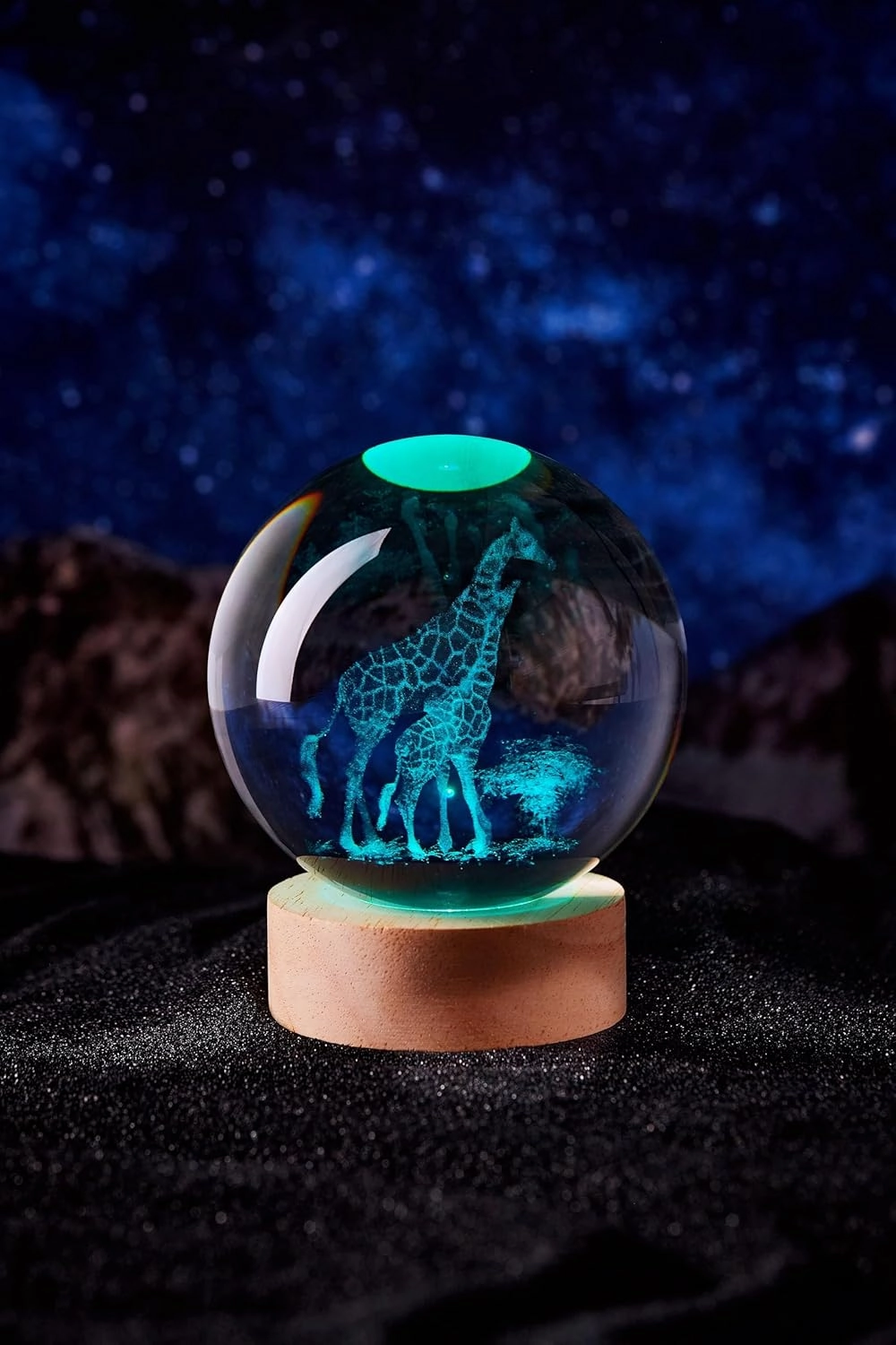 3D Large Giraffe Crystal Ball Night Light with Wooden Base, Giraffes Crystal Lamp Gift for Kids Wife Friends, 16 Color Changing with Remote Control, Laser Engraved 3.15 inch Glass Ball Lamp (Giraffe)