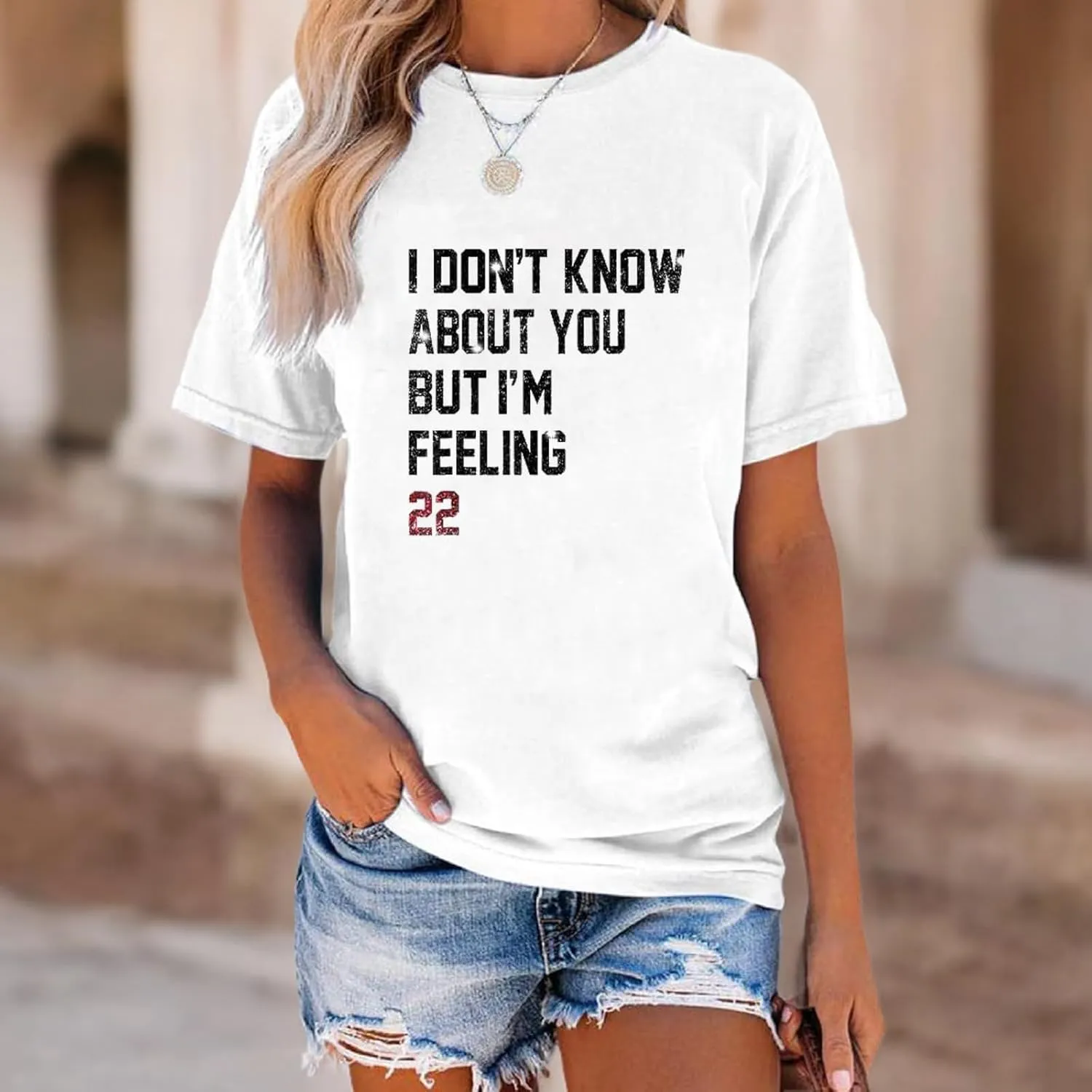 A Lot Going On at The Moment T Shirt Oversized Country Music Concert for Women Loose Nashville Music Lover Shirts