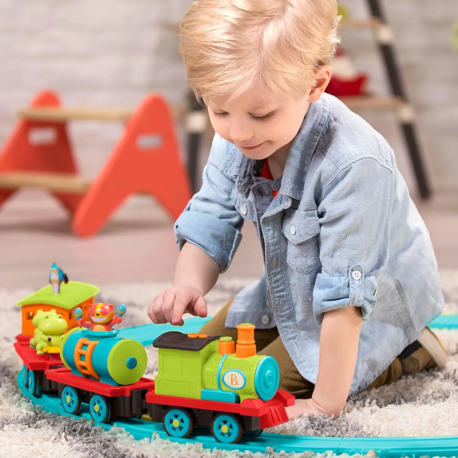 B. toys- Critter Express- Train Set – Musical Train – Lights & Sounds – Classic Toys for Toddlers, Kids – 2 Years  