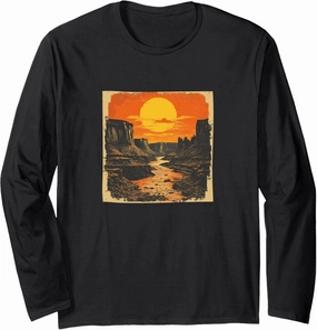 Canyon With River Vintage Landscape Graphic Long Sleeve T-Shirt