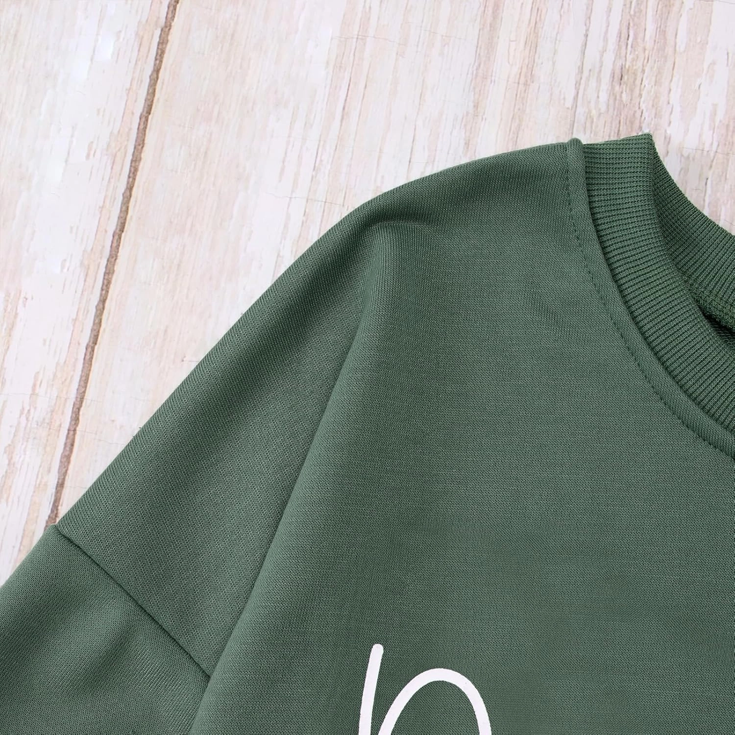 CM C&M WODRO Merry Christmas Sweatshirt Women Crewneck Xmas Holiday Sweater Shirt Winter Long Sleeve Oversized Pullover Tops