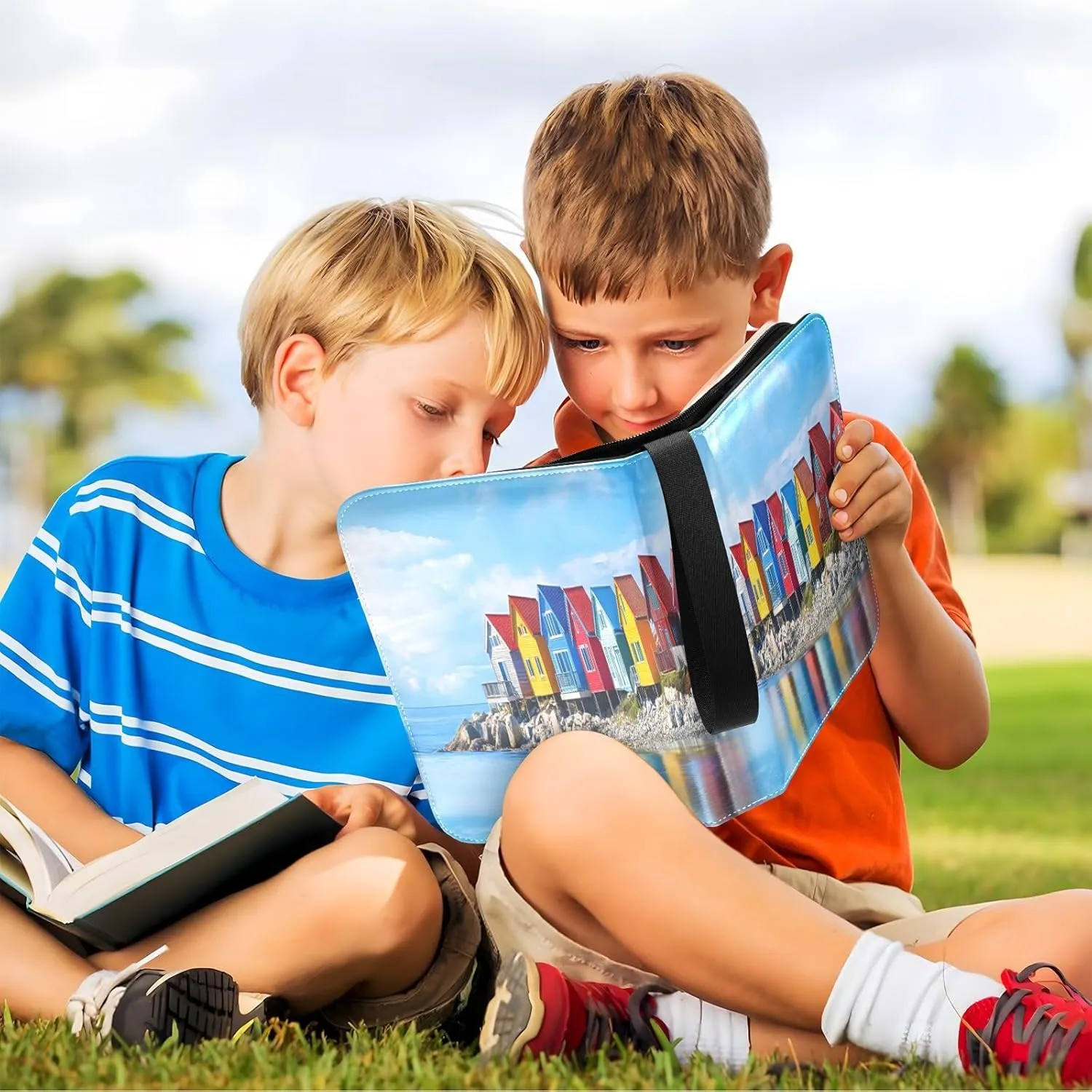 Colorful Seashore Buildings Trading Card Storage Binder, 4 Pocket Trading Card Binder with Sleeves for Baseball Card, Football Card