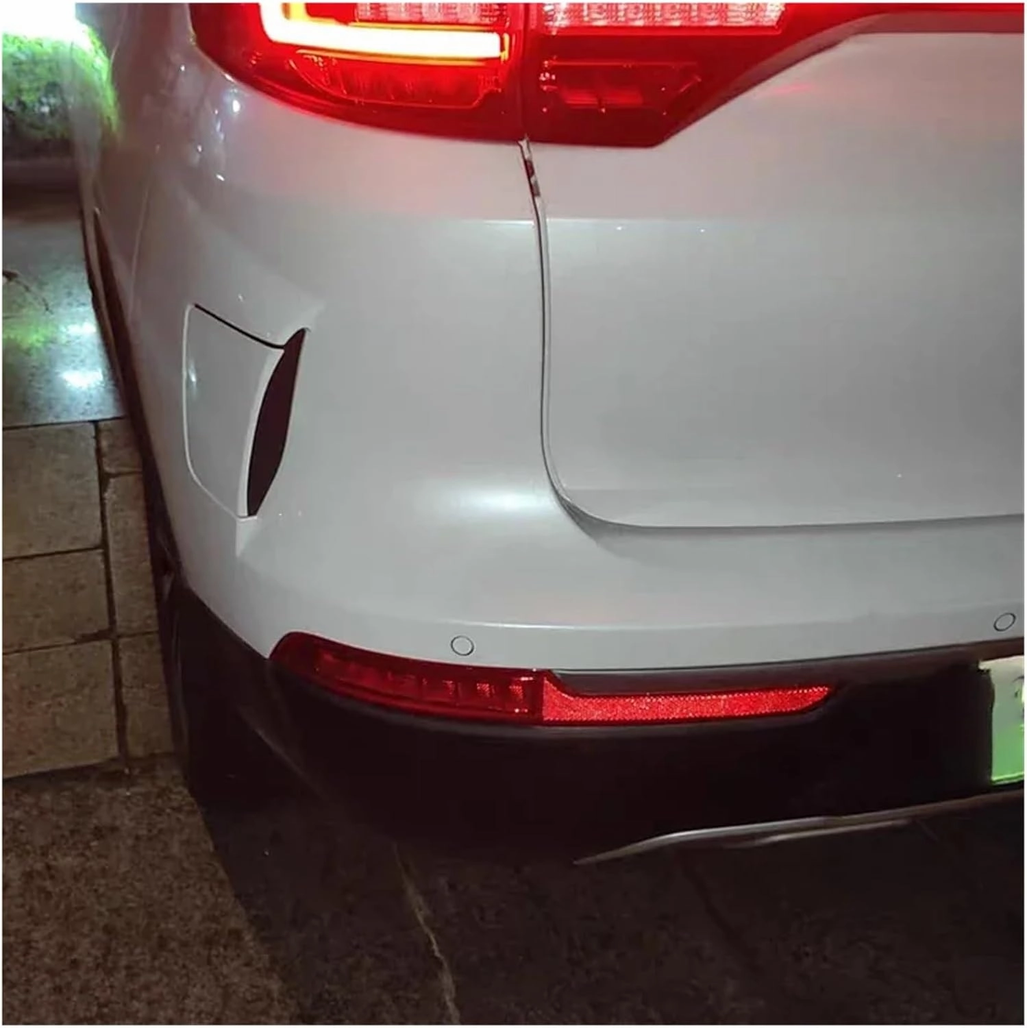 Compatible With Weltmeister EX5 2018 2019 LED Car Rear Bumper Reflector Light Stop Brake Light Turn Signal Lamp Warning Light Brake Lam(Left)