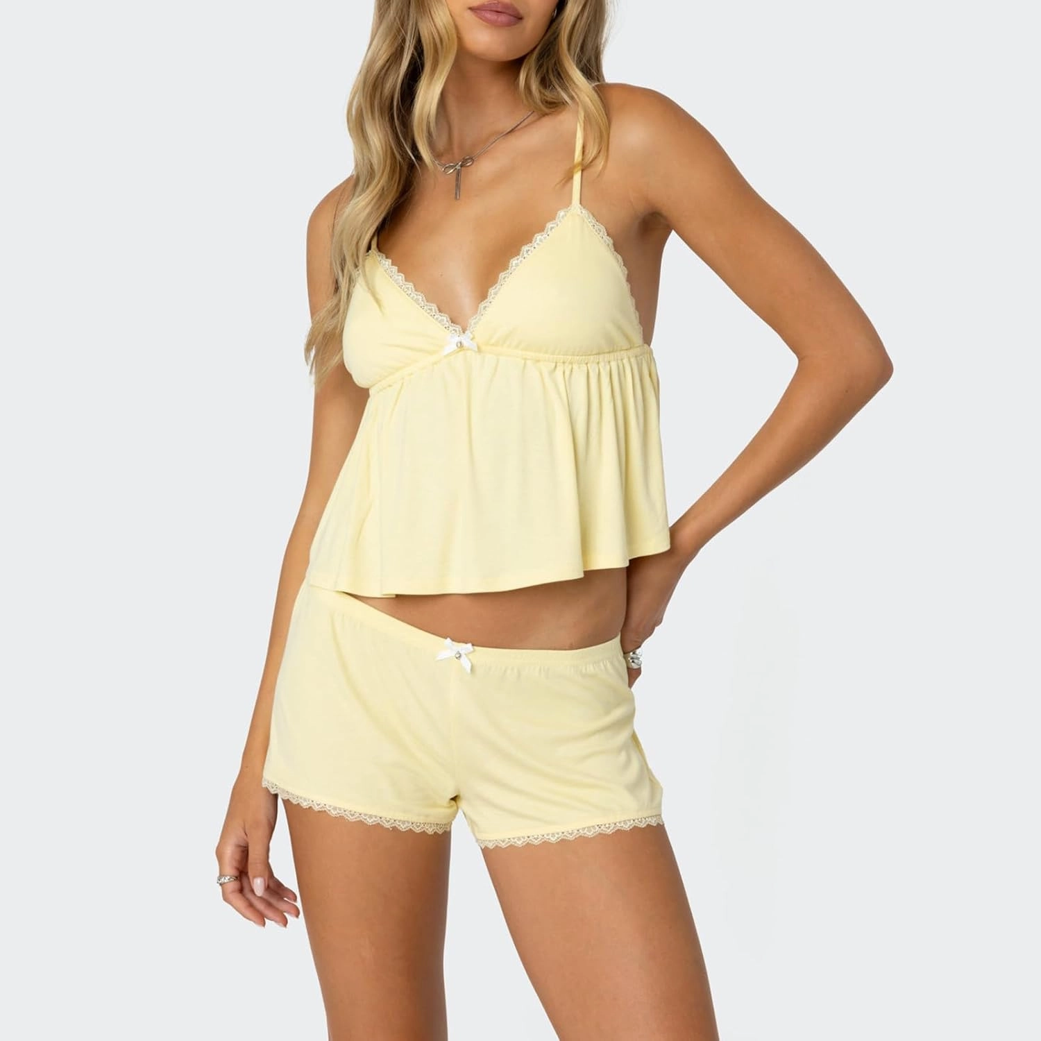 Cute Pajama Sets for Women Lace Trim V Neck Cami Tops and Shorts Matching Lounge Pj Sets Teens Y2K 2 Piece Outfit
