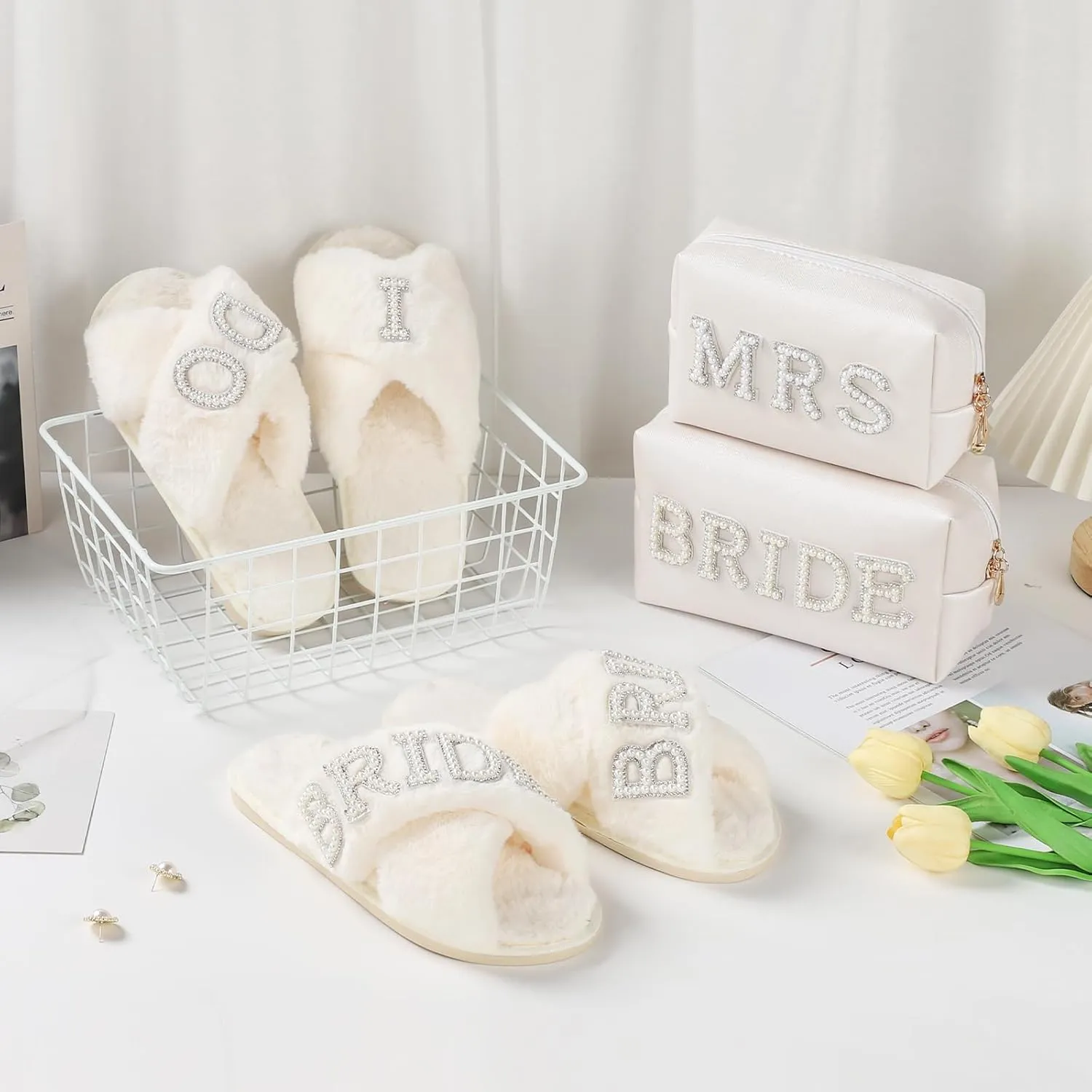 Etercycle Wedding Gifts Set, Bride Makeup Bag With Bride Slippers, Waterproof PU Travel Toiletry Bag With Pearl Rhinestone Fuzzy Women Wedding Slippers Bride Gifts for Bridal Party Bride To Be Set