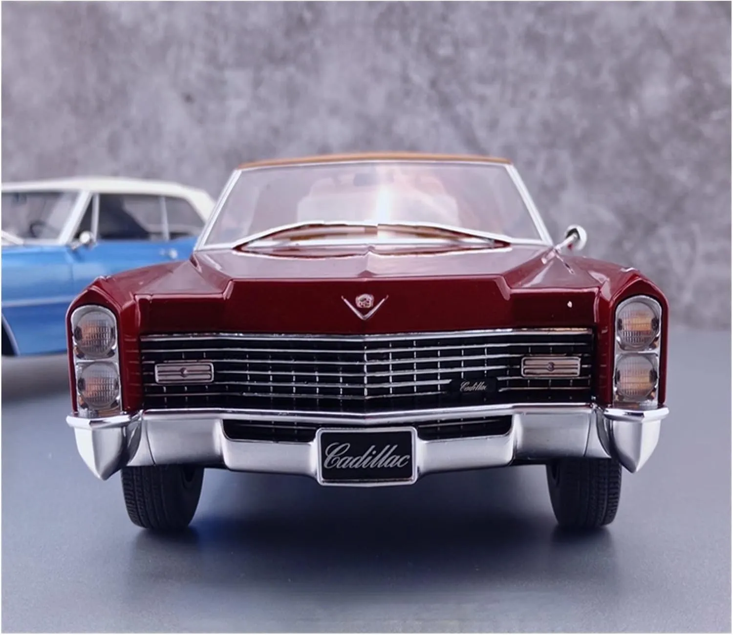 for DeVille 1967 1 18 Simulation Alloy Classic Car Model Static Metal Collection Ornaments Non-Remote App Controlled Toys(Red)