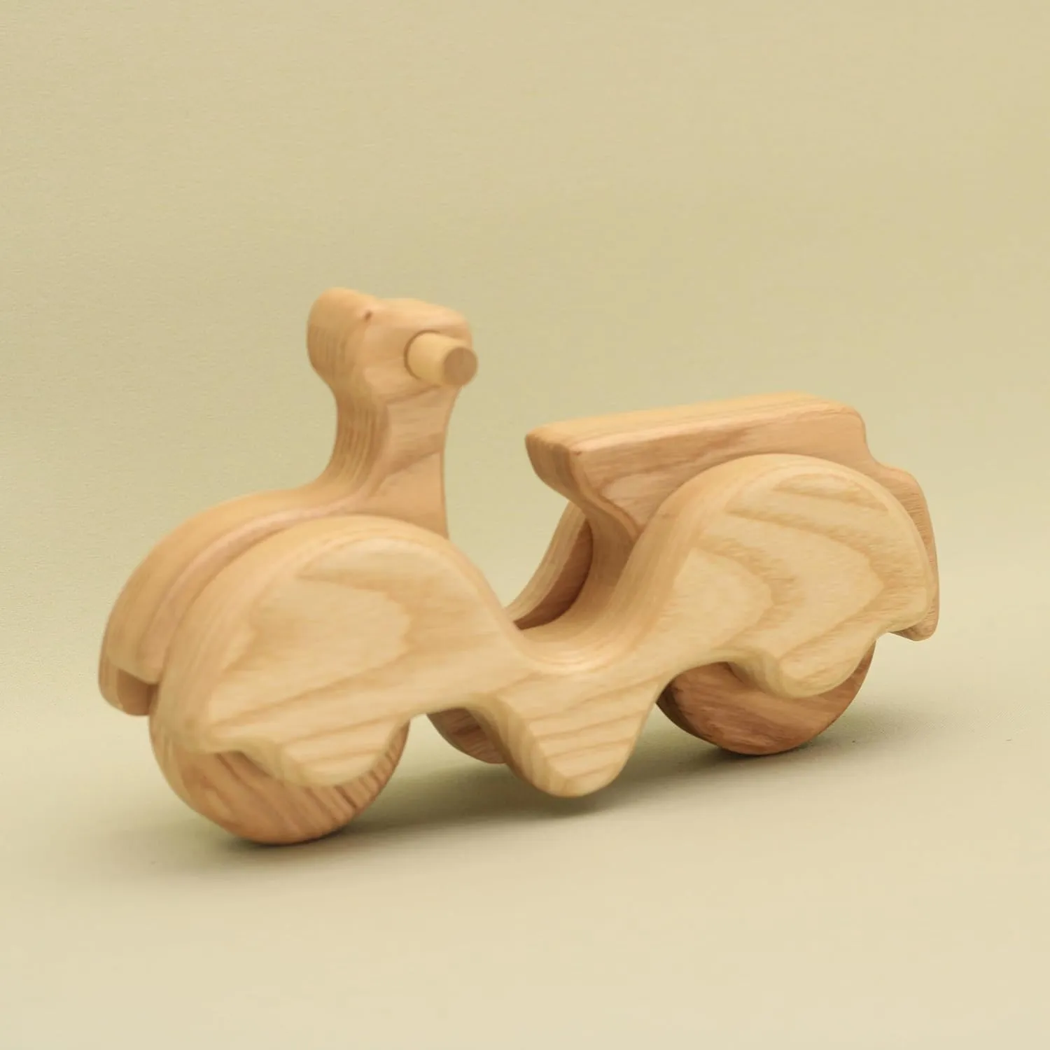 Free Shipping Handmade Organic Natural Wooden Scooter Chopper Motorbike with Moving Wheels Eco-Friendly Delights for Toddlers Gift Idea