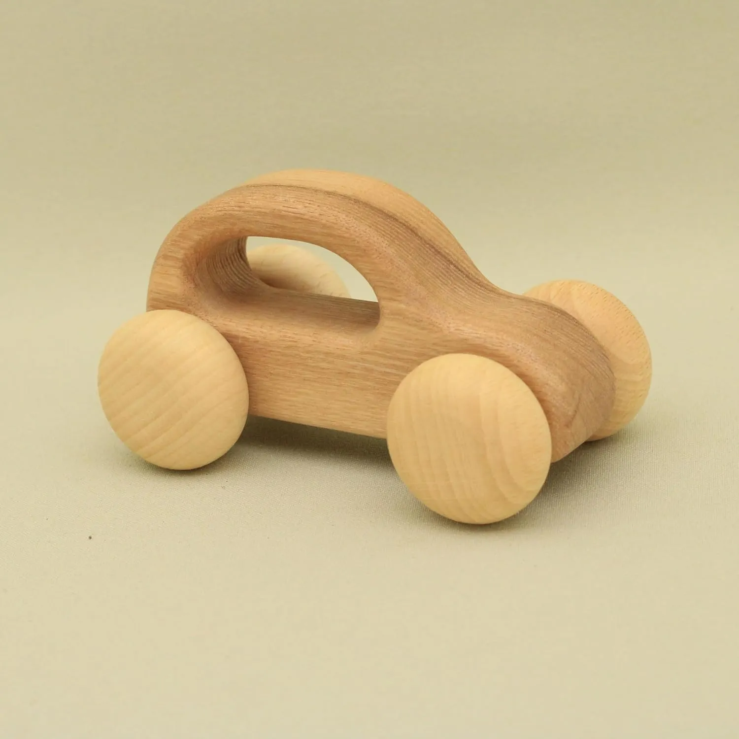 Free Shipping Natural Baby Car Retro I, DC04 : Eco-Friendly Gift with Montessori and Waldorf Educational Influence Lotes Toys Baby Gift