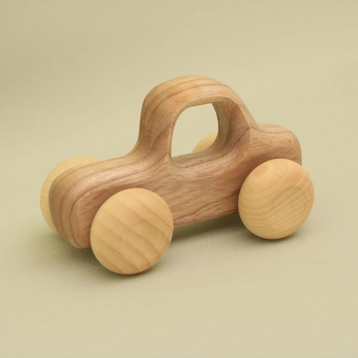 Free Shipping Natural Baby Car Retro II, LBC42 : Eco-Friendly Gift with Montessori and Waldorf Educational Influence Lotes Toys Baby Gift