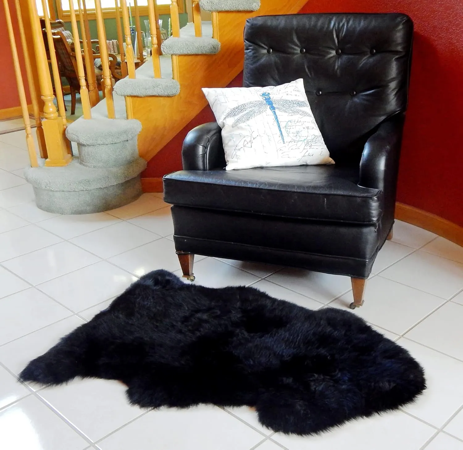 HUAHOO Premium Genuine Sheepskin Rug Black Real Australia Sheepskin Natural Luxury Fluffy Lambskin Fur Area Rug Seat Covers for Kids Bedroom Sofa Chair Cover Pets Dogs Mat Single Pelt/2'x 3' Black