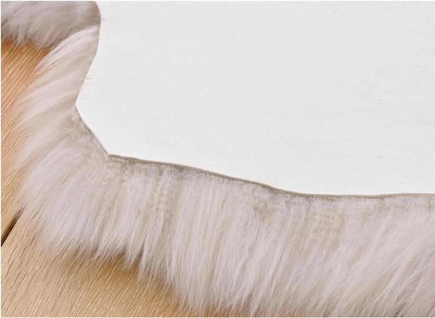 HUAHOO Premium Genuine Sheepskin Rug Linen Real Australia Sheepskin Natural Luxury Fluffy Lambskin Fur Area Rug Seat Covers for Kids Bedroom Sofa Chair Cover Pets Dogs Mat Quarto Pelt/4' x 6' Linen
