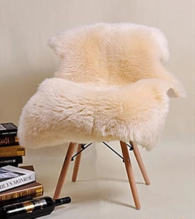 HUAHOO Premium Genuine Sheepskin Rug Beige Real Australia Sheepskin Natural Luxury Fluffy Lambskin Fur Area Rug Seat Covers for Kids Bedroom Sofa Chair Cover Pets Dogs Mat Double Pelt/2' x 3' Beige