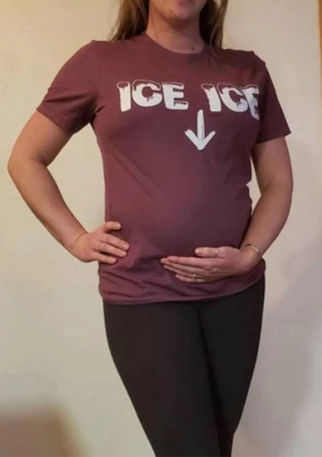 Ice Ice Baby Maternity T-Shirt Women Pregnancy Announcement Shirt Funny Letter Print Pregnant Mom Tee Tops