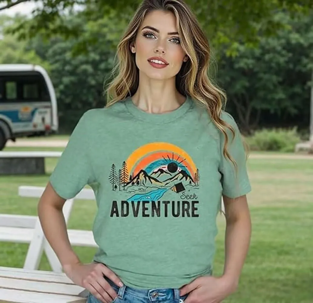 I'd Hike That Hiking Shirt Women Happy Camper Sunrise Mountain Graphic Tee Tops Short Sleeve Camp Lover Vacation Tshirt