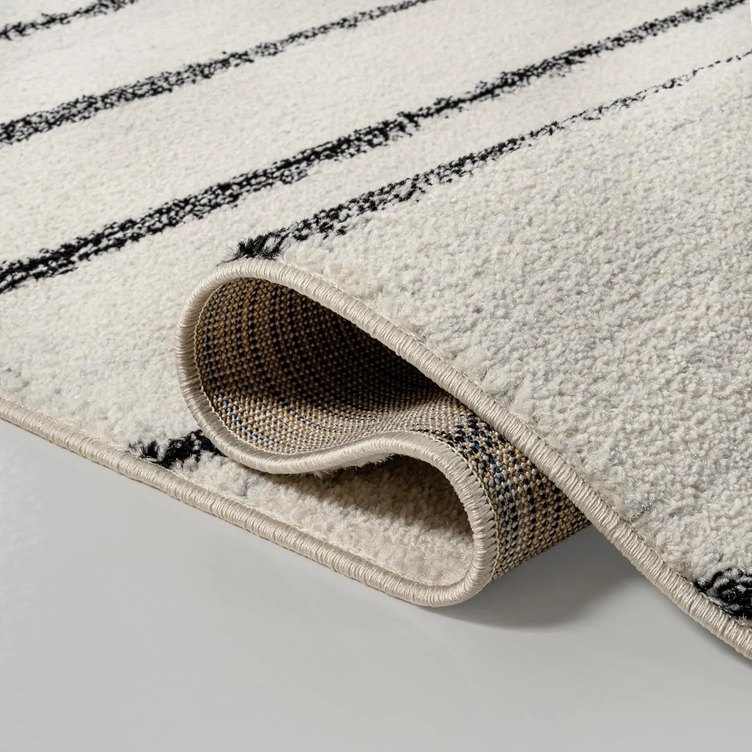 JONATHAN Y MOH201D-5 Williamsburg Minimalist Stripe Area Rug, Contemporary, Modern, Bohemian, Scandinavian, Rustic for Living Room, Dining Room, Bedroom, Kitchen, Cream/Black, 5 X 8