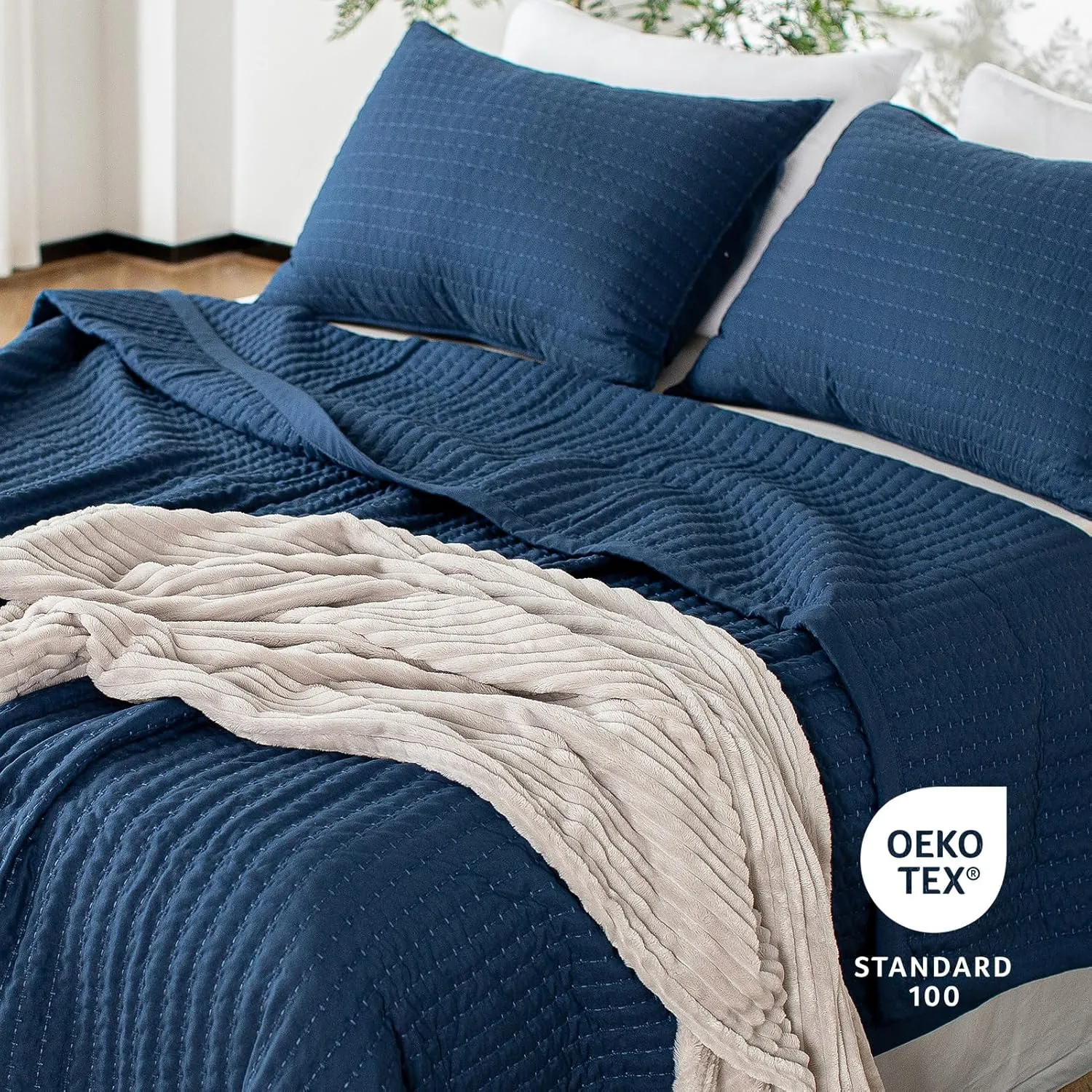 KASENTEX Dark Blue Twin Size Quilt Bedding Set with Pillow-Shams, Lightweight Soft Bedspread, Durable Quilted Blanket Thin Comforter Bed Cover, All Season Summer Spring, 3 Pieces, 68x80 inches