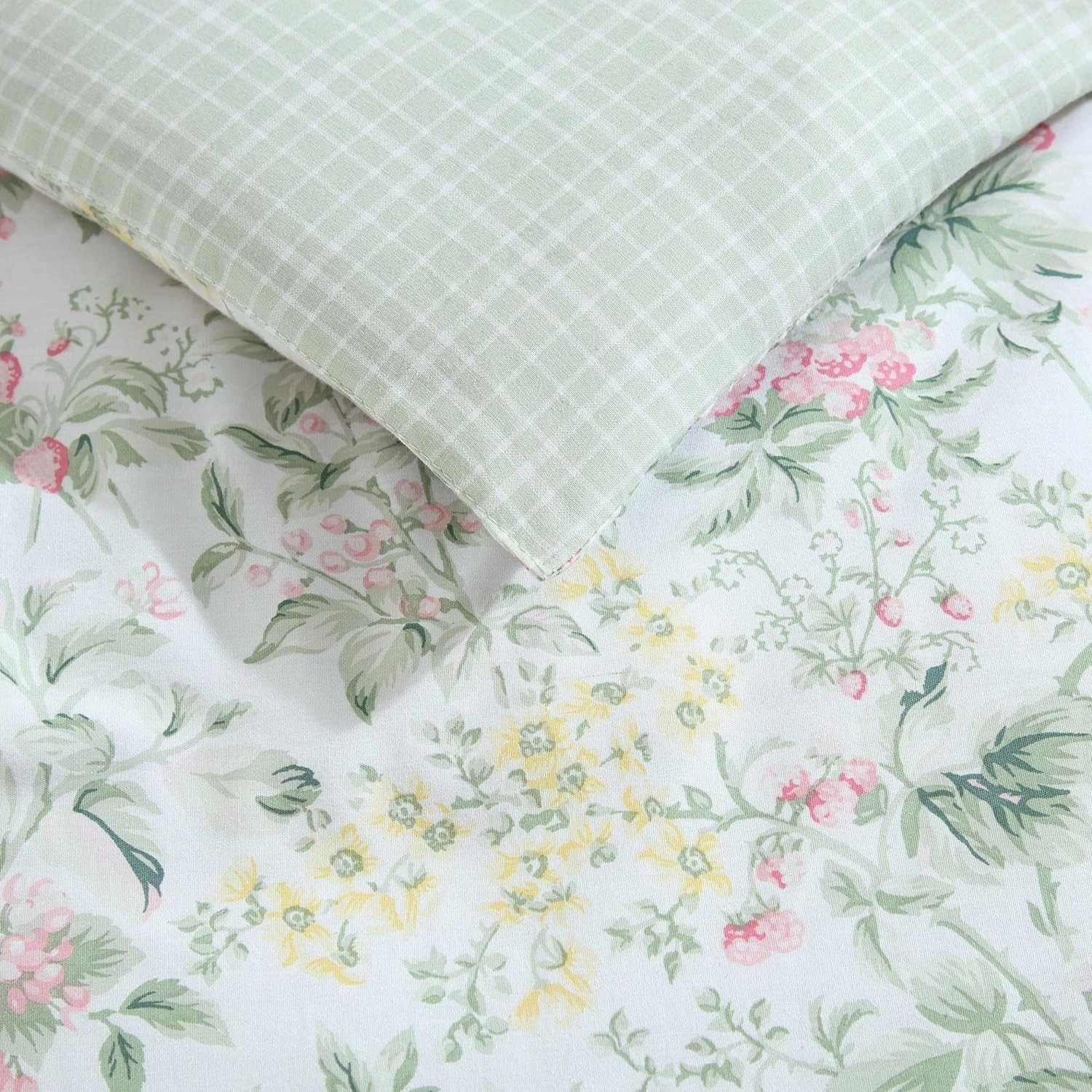 Laura Ashley - Twin Comforter Set, Super Soft Cotton Bedding with Matching Sham, Botanical Design, Vintage Bed Essentials (Bramble Floral Pink, Twin)