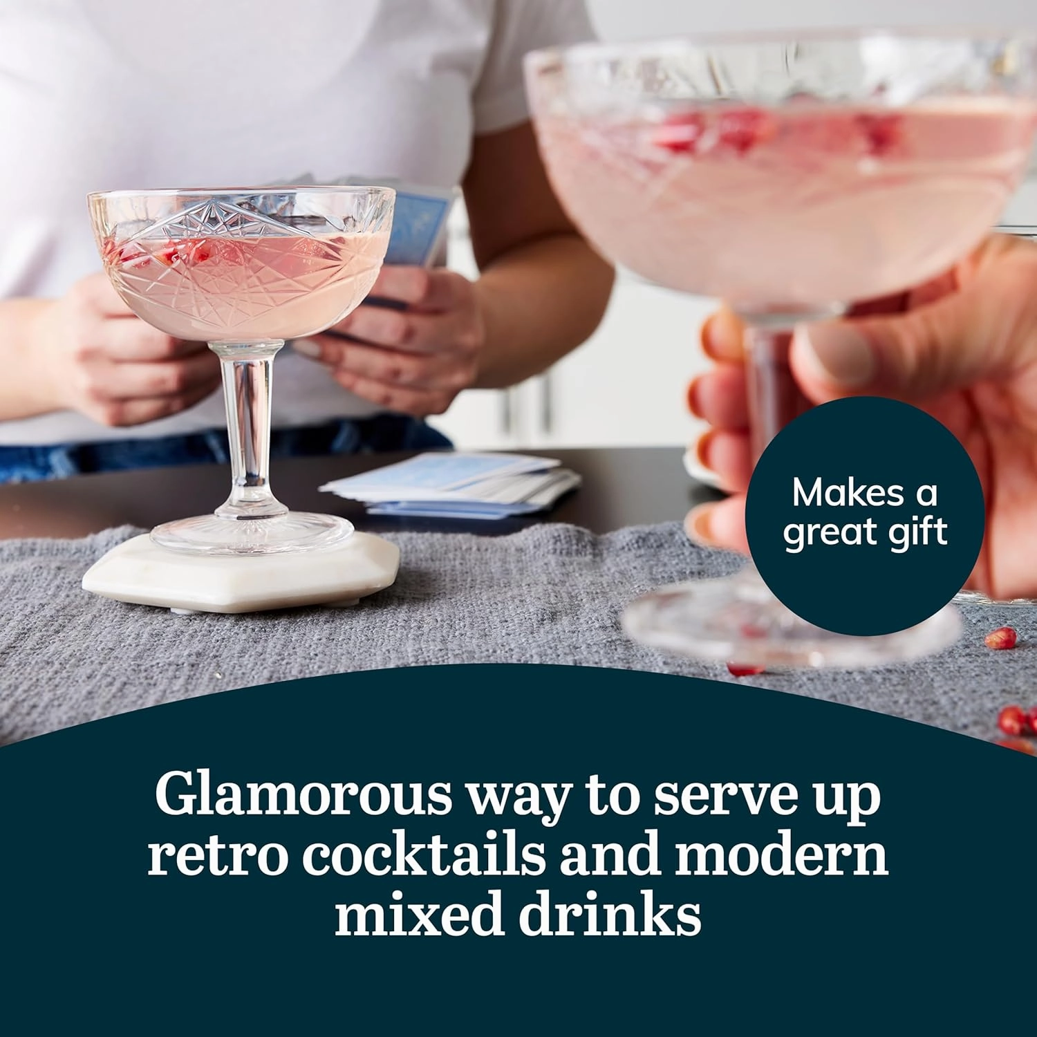 Libbey Hobstar Champagne Coupes , Timeless Bar Glasses, Dishwasher Safe Cocktail Glasses Set of 4 for Beverages, Mixed Drinks and More