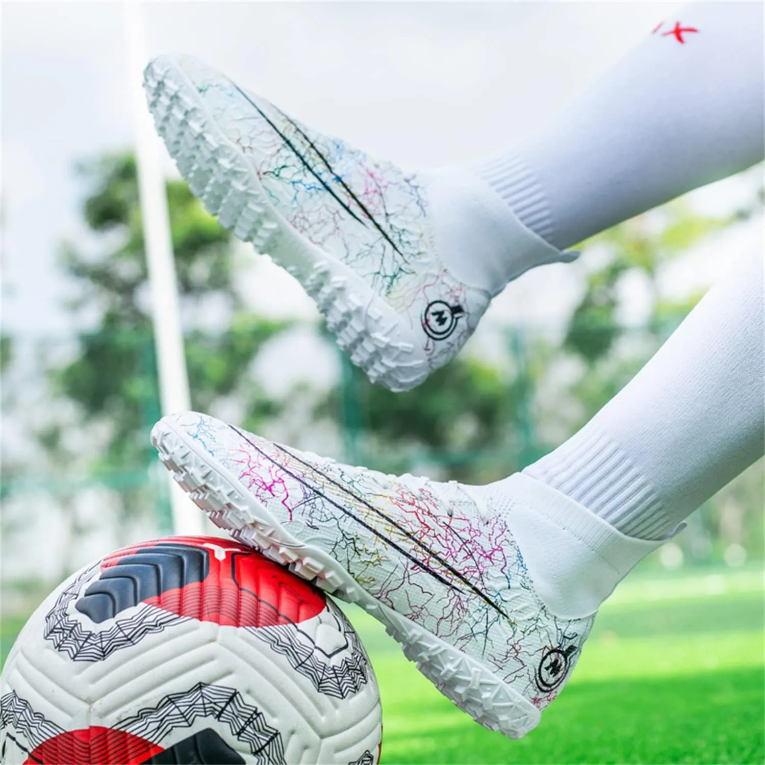 MDPCX Competitive Unisex Soccer Shoes Men Women Indoor Outdoor Football Boots Athletic Turf Mundial Team Cleat Running Sports Lightweight Breathable Anti-Skid Damping Shoes