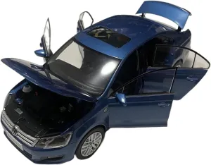 Metal Car Model 1:18 for Volkswagen Santana 2012 Diecast Car Model Simulation Alloy Vehicle Collectible Die Cast Vehicles