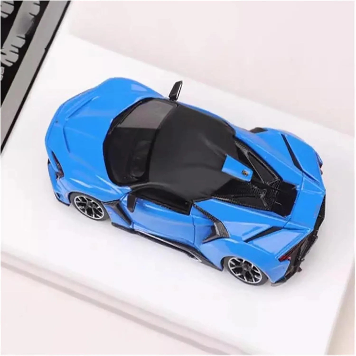 Metal Vehicles Toys 1:64 for Lyken Fenyr Supersport Resin Car Model Adult Boy Toy Collection of Artwork Souvenirs Home Or Office Décor(Black)