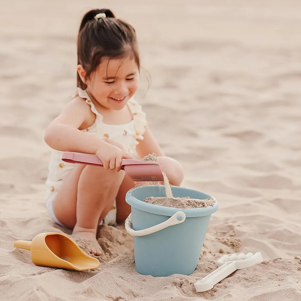 Miniland ECO Junior Sand Set - Beach Toy for Children with Different Tools to Play in The Sand