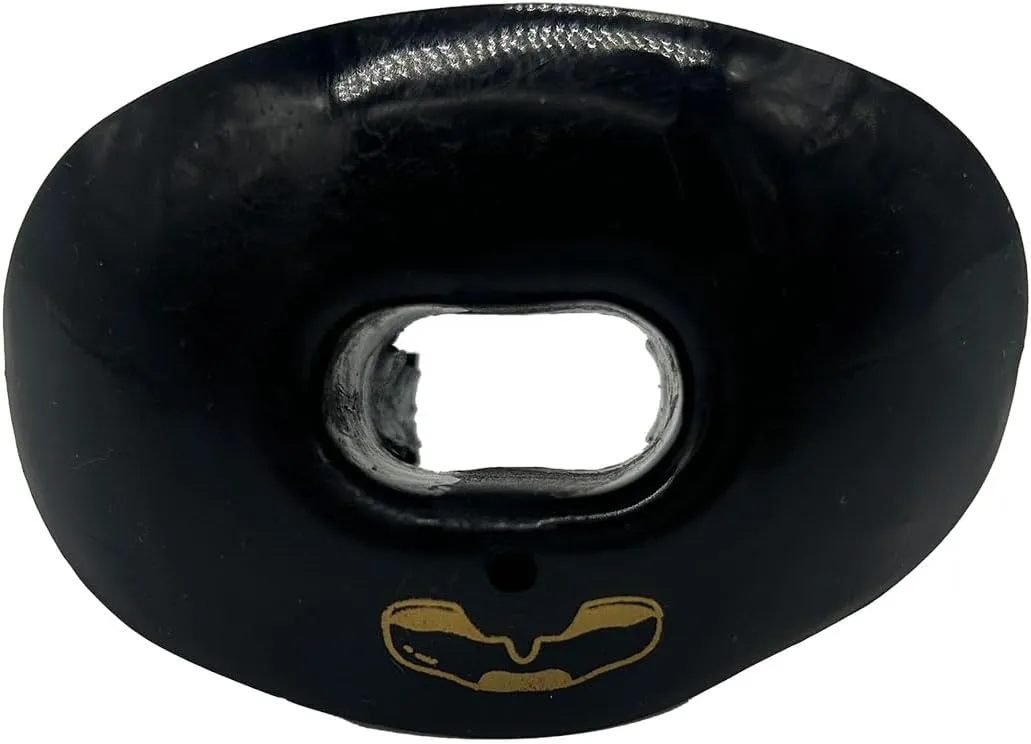 Mouth Guard Protection for Athletes, Comfortable Mouth Guard, Braces-Friendly Features, Utmost Protection During Game, Lightweight and Easy to Clean, Easily Removable (Black)