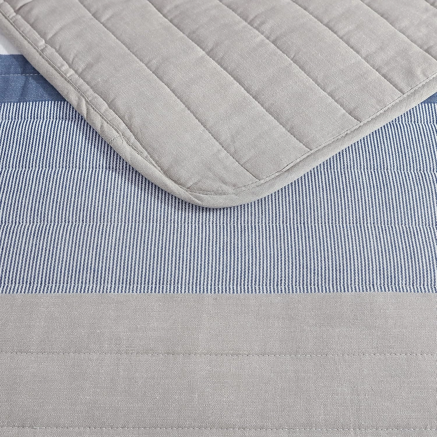 Nautica - Twin Quilt Set, Cotton Reversible Bedding with Matching Sham (Galewood Blue, Twin)