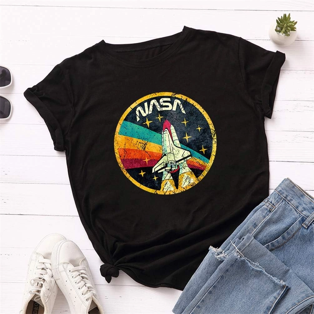 Nicetage Women Vintage Space Shuttle Graphic T-Shirt NASA Letter Print Shirt Casual Tee Tops
