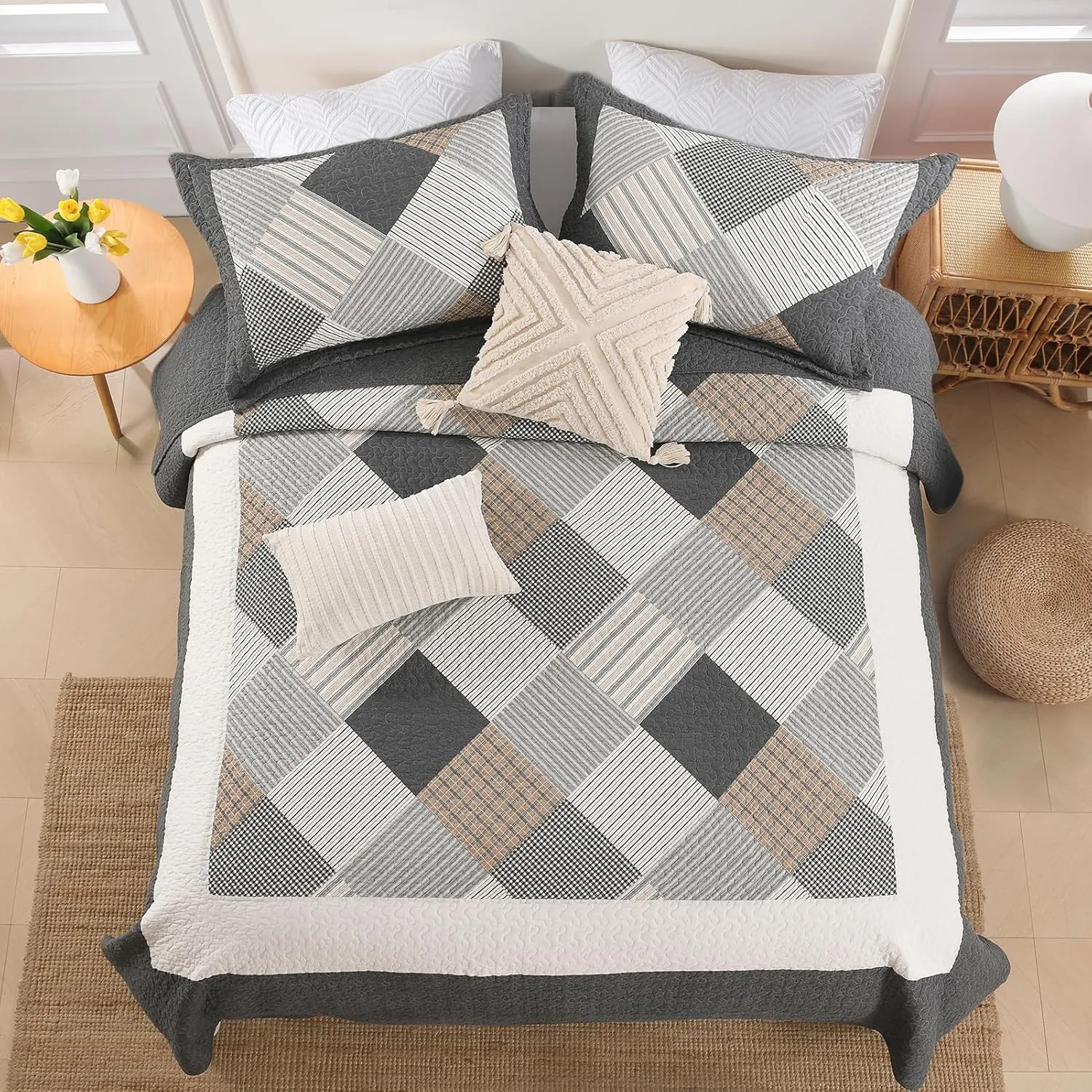 PERHOM Quilts Queen Size - 100% Cotton Queen Quilt Bedspread Sets, Gray Quilt Bedding Set for Queen Bed, 3 Pcs Farmhouse Reversible Rustic Lightweight Comforter, Dark-Gray/White/Brown