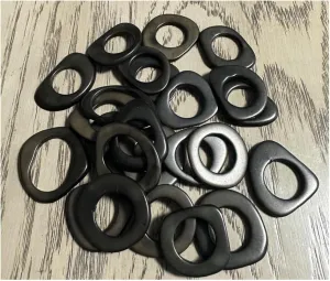 Tagua Donut - Hoop - Ring | 20 Discs of tagua nut from Colombia in Black Color | Size: 4x3.5 cm. Approx. | Seed Bead | Jewelry Making Supplies | Handmade Tagua Bead from Colombia | Undrilled