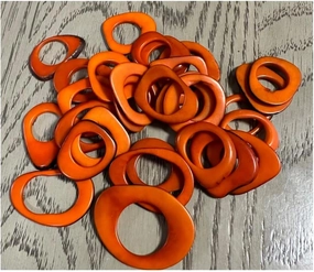 Tagua Donut - Hoop - Ring | 20 Discs of tagua nut from Colombia in Orange Color | 4 x 3.5 cm. Approx. | Seed Bead | Jewelry Making Supplies | Handmade Tagua Bead from Colombia | Undrilled