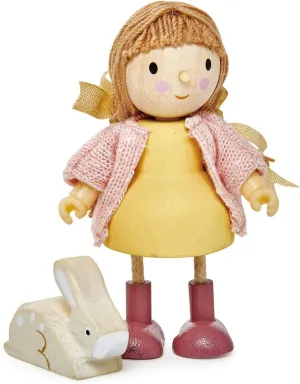 Tender Leaf Toys - The Goodwood Family - Wooden Miniatures Flexible Doll, Multicultural Action Figure for Dollhouse - Encourage Creative and Imaginative Fun Play for Children - Age 3 