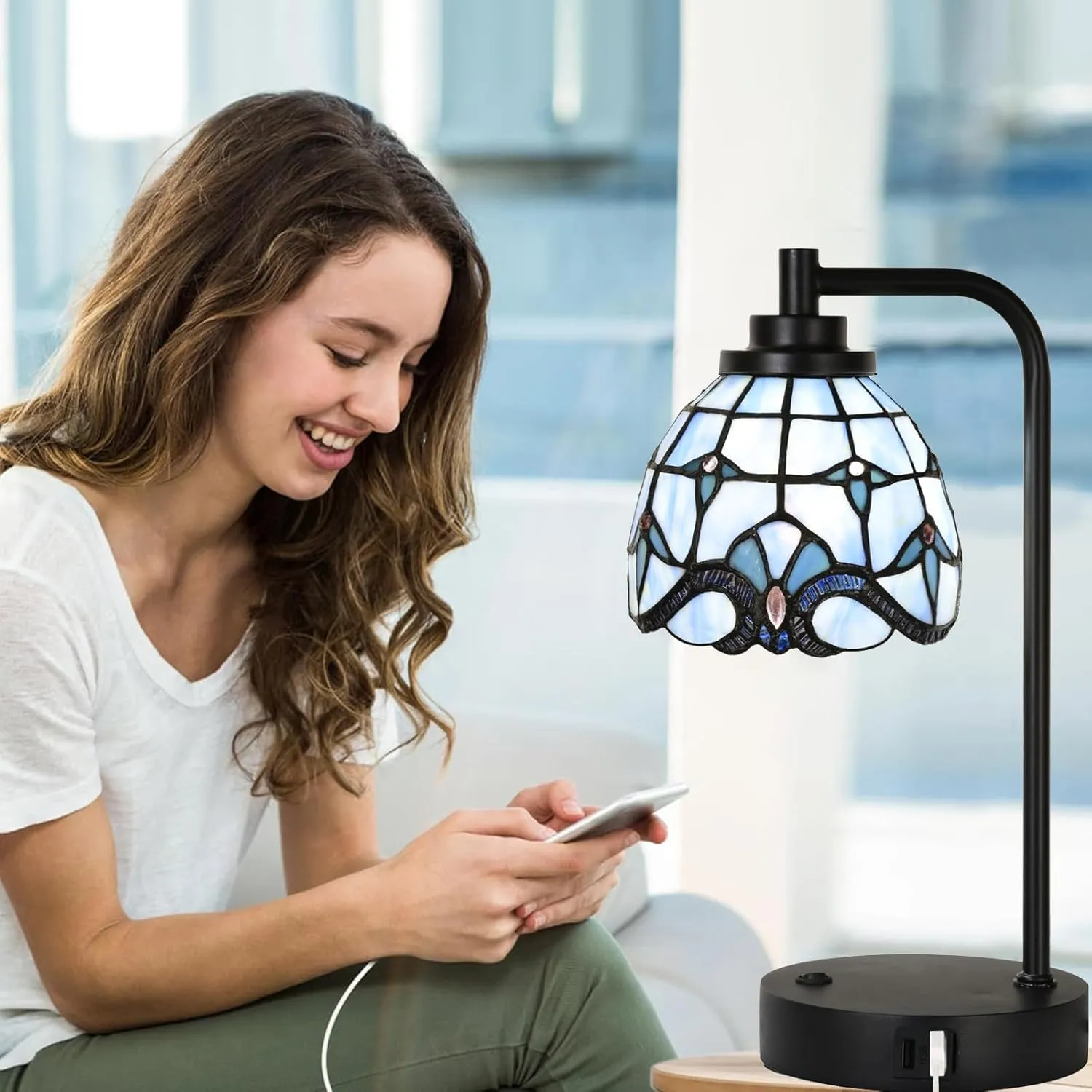 TL0016 Tiffany Table Lamp with 2 USB Charging Ports, Desk Lamp with Blue Baroque Stained Glass Lamp Shade, Retro Nightstand H 14.5" for Bedrooms Office Study, LED Bulbs Included (Blue)